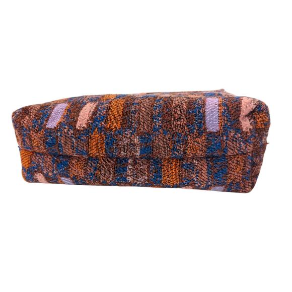 Universal Thread Maroon Orange Blue Pink Jacquard Envelope Crossbody Bag - Picture 8 of 14